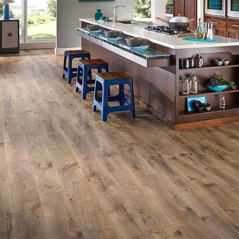 Pergo xp riverbend oak laminate flooring is a light, sophisticated oak that is embellished with rustic elements. Pergo XP Riverbend Oak 10 mm T x 7.48 in. W x 47.24 in. L ...