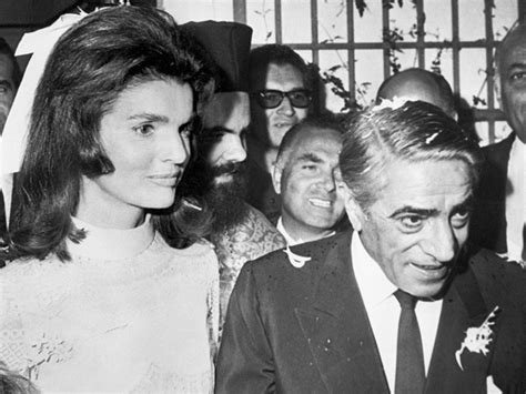 Onassis ist der familienname folgender personen: Aristóteles Onassis y su tragedia griega - Duna 89.7 ...