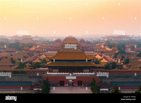 Peking Verbotene Stadt Luftaufnahme Fotos Und Bildmaterial In Hoher