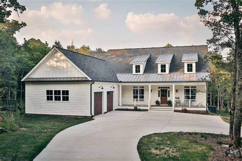 Need some help picking exterior paint colors? The Best White Paint Colors for Exteriors - Welsh Design ...