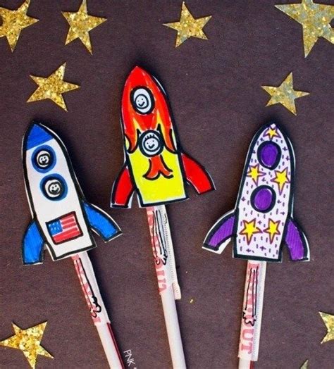 20 Outstanding Outer Space Crafts For Kids To Make And Learn Outer
