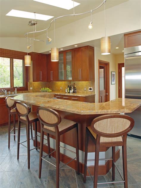 If you want to do an entirely new look, implementing the best kitchen flooring design ideas can be an adventure. Kitchen Flooring Ideas | HGTV