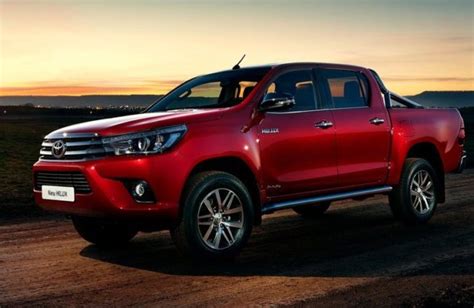 2018 Toyota Hilux Price Release Date Facelift Engine Rumors