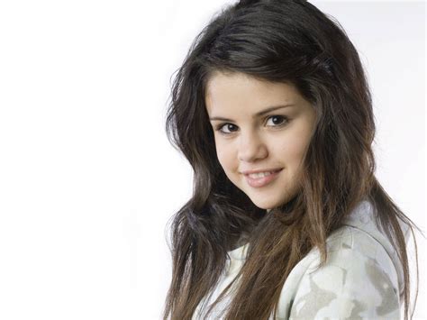 Brunette Celebrity Women Selena Gomez Actress Singer Hd Wallpaper