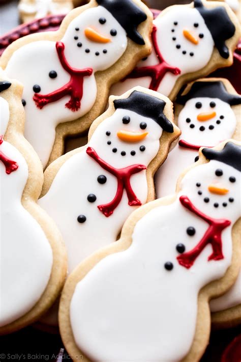 So yummy and so easy to make! Snowman Sugar Cookies | Best sugar cookie recipe, Cookie ...