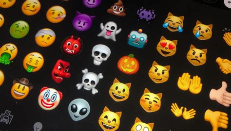 Revealed The Top 10 Emojis That Suggest You Could Be Reading Fake News