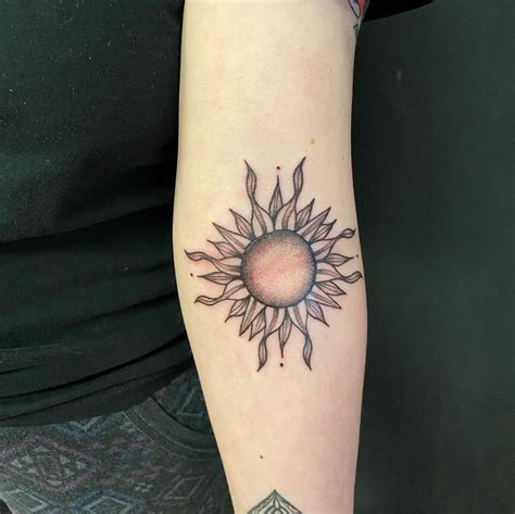 101 Amazing Sun Tattoo Ideas That Will Blow Your Mind Sun Tattoo Sun