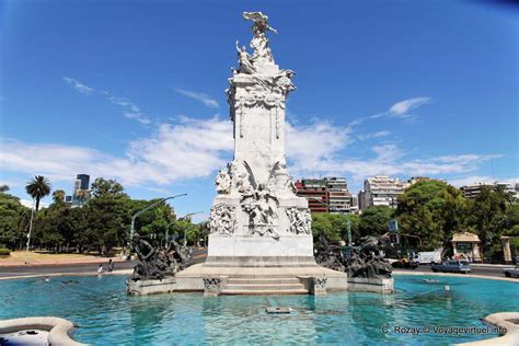 En El Monumento Espanoles Buenos Aires Argentina