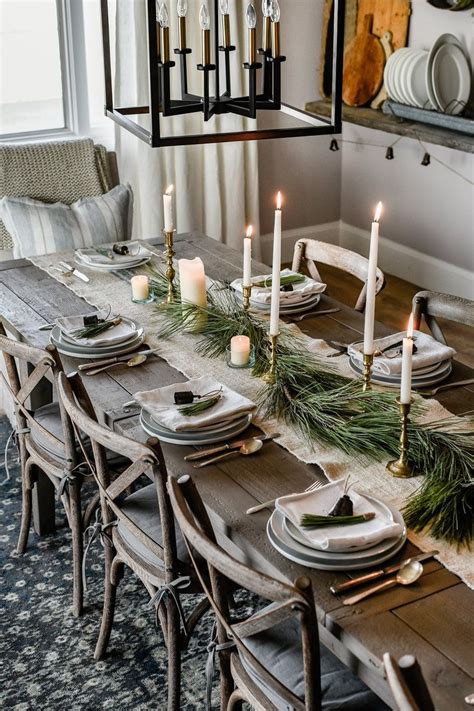 Christmas Decor Ideas For Your Dining Room Decor Simple And Beautiful