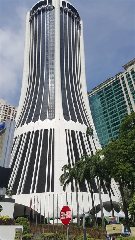 Lembaga tabung haji jalan tun razak lantai 2, ibu pejabat th 201 jalan tun razak 50400 kuala lumpur tel: OUR WONDERFUL SIMPLE LIFE: PNB dan Tabung Haji