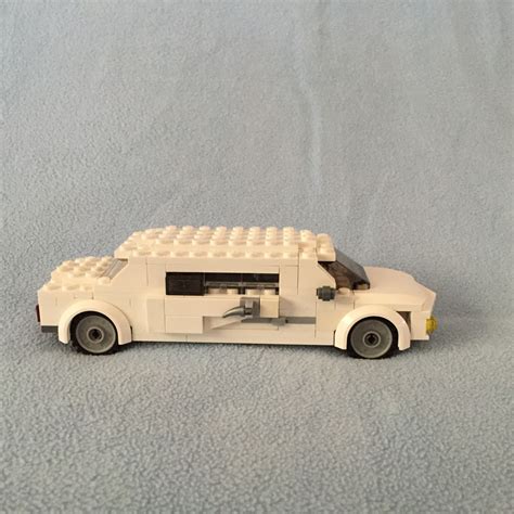 Lego Ideas Luxury Motor Vehicle