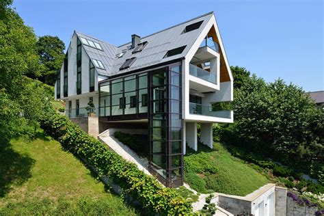 House On Steep Sloping Site Architecture Ideas