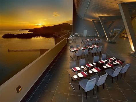 Dining Sky Terrace Lexis Suites® Penang