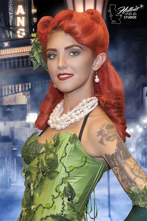 Poison Ivy Clever Halloween Costumes Poison Ivy Cosplay Makeup