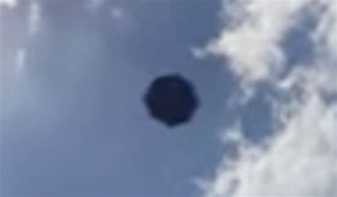 Our spaceship came straight from another dimension with the goal to create experiences that connect people with music, art and energies in a beautiful new way. UFO? Aliens? What is this black disk hovering silently ...