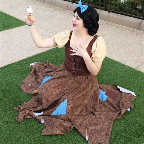 The Disney World Veteran Disney Costumes Snow White Halloween