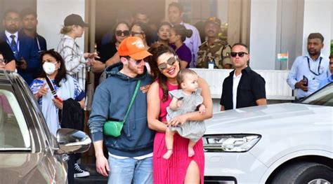 Priyanka Chopra Nick Jonas Bring Daughter Malti To India For The First Time Pose Together As A