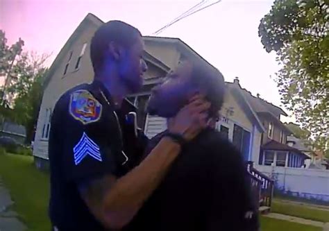 Michigan Cop Sanctioned After Using Chokehold During Altercation Law And Crime
