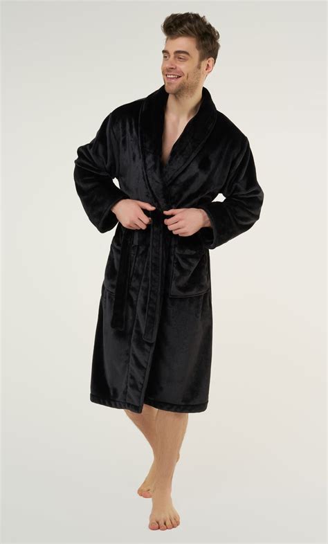 It is usually exclusive to the black mage job, but sometimes time mages, sages, or summoners can equip it as well. Men :: Robes :: Fleece Robes :: Black Super Soft Tahoe ...