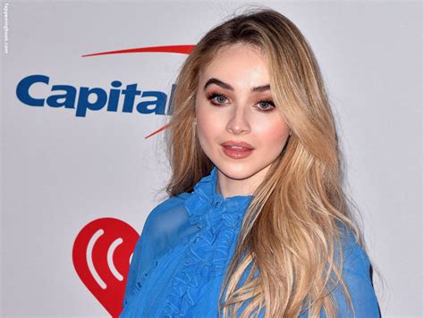 Sabrina Carpenter Nude Sexy The Fappening Uncensored