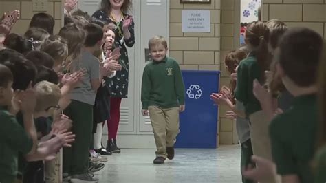 Classmates Celebrate 6 Year Old After He Finishes His Last Round Of