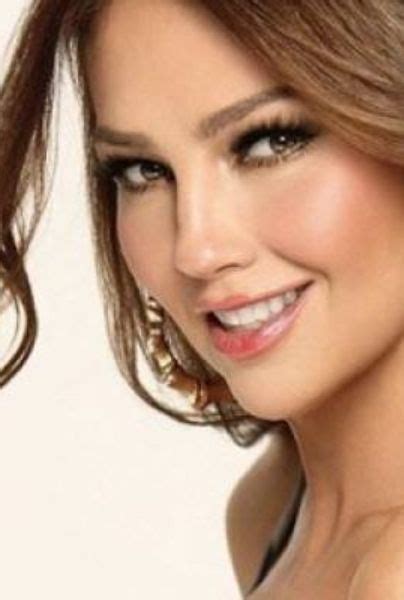 Thalía Con Un Cambio De Look Extremo ¡adiós Melena Larga Mui Belleza
