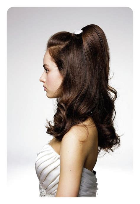 Maybe you would like to learn more about one of these? 122 70's Hairstyles That You Will Want For Your Every Look ...