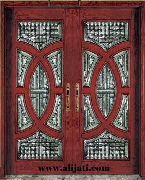 Memilih bahan baku baja sebagai pilihan material yang paling kuat & kokoh serta tahan lama. pintu rumah desain mewah terbaru