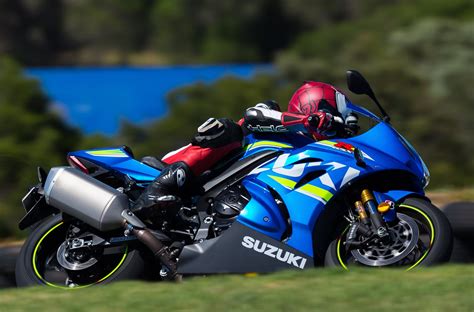 Suzuki Gsx R 1000 R 2017 Test Mit Video Testbericht