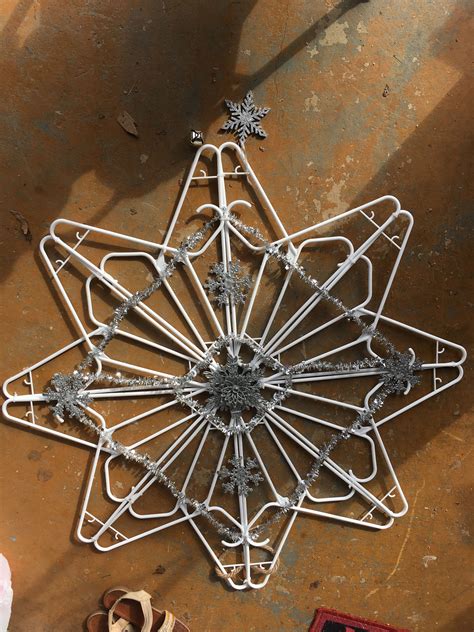 How To Make Snowflakes Out Of Hangers