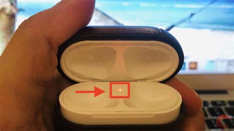 Why Is Your Airpods Blinking Orange How To Fix It