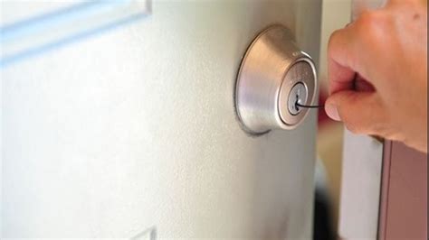 How To Pick A Deadbolt Lock A Step By Step Beginner Guide