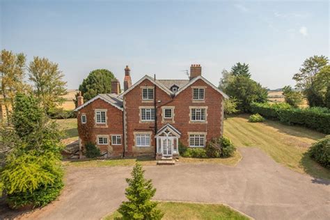 Hertfordshire Property The Stunning 8 Bed Manor House That Was Once