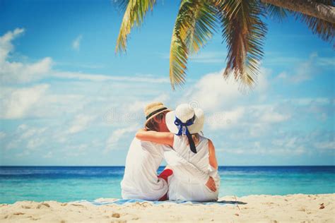 Happy Loving Couple On Tropical Beach Stock Image Image Of Idyllic