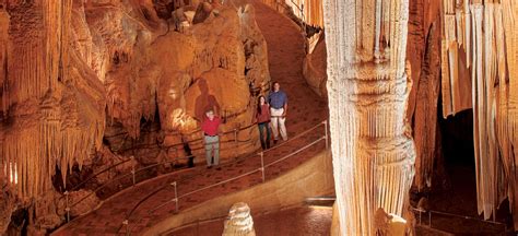 Luray Caverns What Will You Discover Luray Caverns Virginia Fall