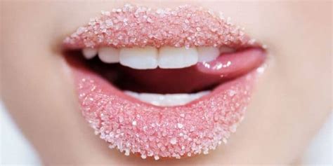 Cara Memerahkan Bibir Yang Hitam Dalam Sehari Molly Quinn