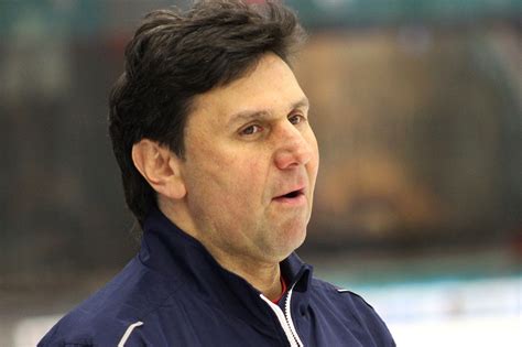 Maybe you would like to learn more about one of these? Obrovská škoda pro hráče i hokej. Růžička majitele chápe ...