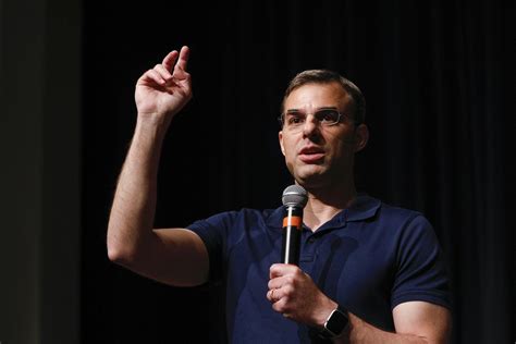 justin amash quits republican party to become an independent