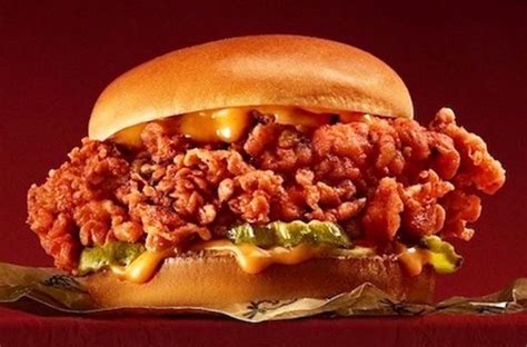 The Chicken Sandwich Wars Kfc Spicy Chicken Sandwich Spicy Food Reviews And Recipes