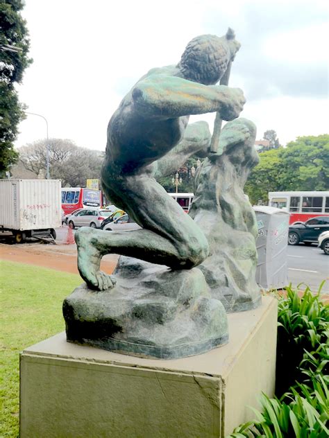 1108, as heracles, archer, 1909. Statue d'Héraclès archer - Plaza Dante - Buenos Aires