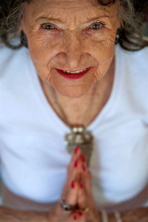 10 Best I Love Granny Images On Pinterest Aging Gracefully Actresses