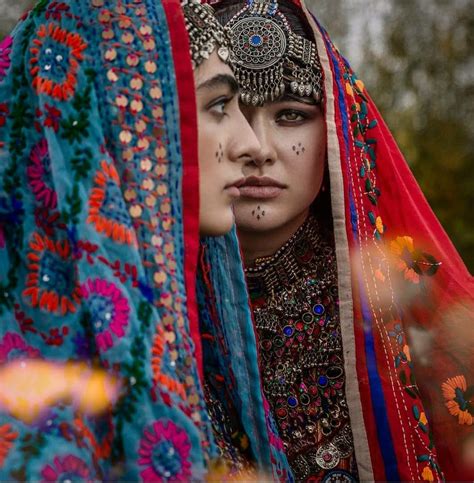 Pin By Ab Baktash On Afghan Dresses Afghanistan Culture Afghan