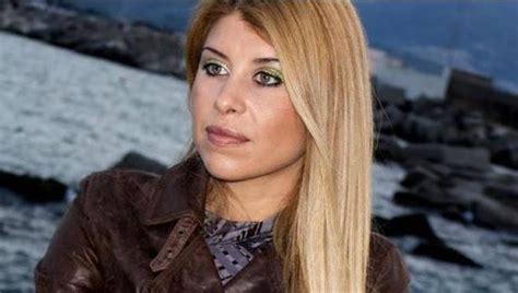 Biagio izzo nel ruolo di un signore che chiede lavoro ai cantieri masullo nel 1997 (puntata 94). Viviana Parisi e Gioele Mondello «morto nell'incidente»