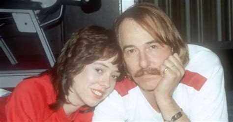 Mackenzie Phillips Forgives Mamas And The Papas Singer Dad For Raping