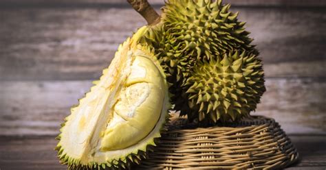 What Is Durian And How Does It Taste Insanely Good
