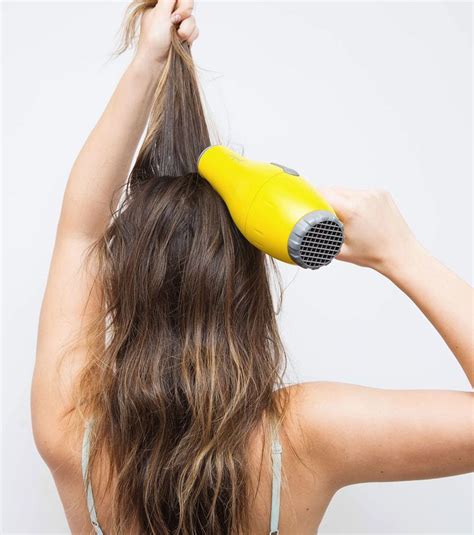 17 Tricks Thatll Make Your Hair Look So Much Fuller And Thicker Hair