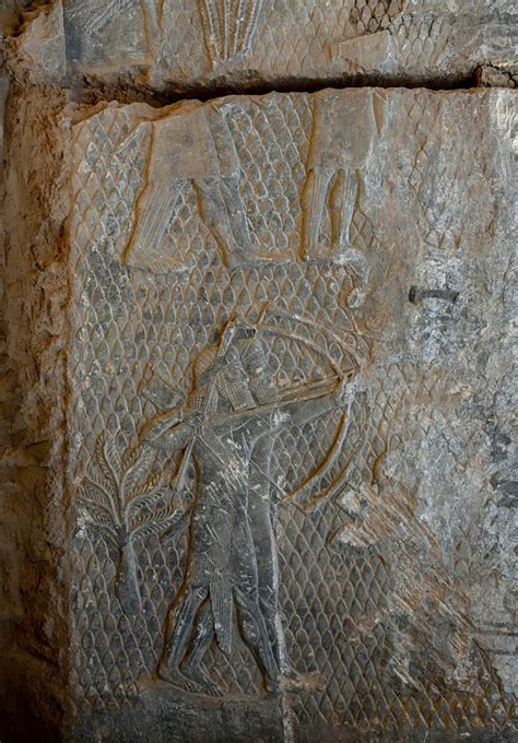 Archeologists Discover 2 700 Year Old Stone Carvings In Iraq While