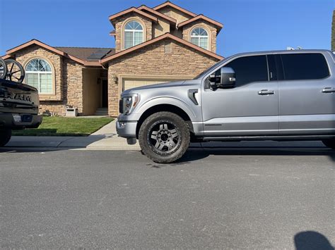 Gunmetal Anthracite Wheels On Iconic Silver F150gen14 2021 Ford