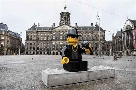 Details all stats for each move and each pokémon that can learn it. Een nieuw beeld van volkszanger André Hazes - NRC