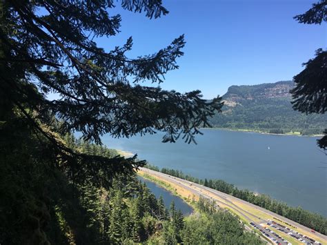 Why You Should Explore The Columbia Gorge The Royal Tour